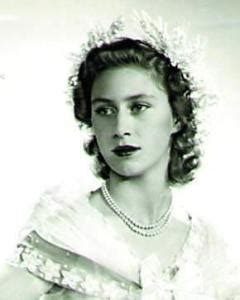英国王室颜值担当？玛格丽特公主的后代全部遗传了奶奶的美人基因|玛格丽特公主|龅牙|玛格丽特_新浪新闻