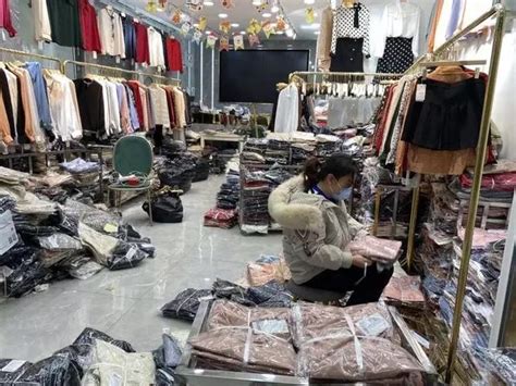上海最大的女装批发市场在哪_53货源网