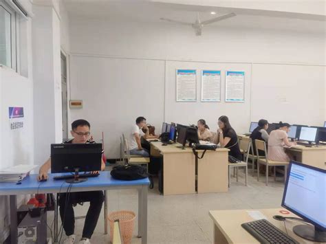 商学院教师参加1+x电子商务数据分析 应用实训系统培训-商学院-滁州职业技术学院