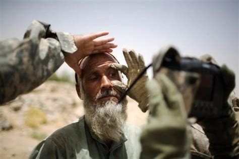 美媒爆料：塔利班缴获美军一关键设备，可用生物特征辨识阿富汗人
