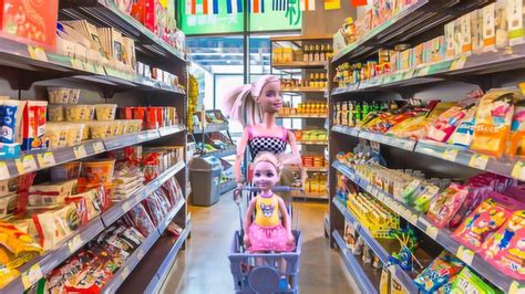 芭比娃娃超市玩具，芭比和卤蛋推购物车去超市买零食_高清1080P在线观看平台_腾讯视频