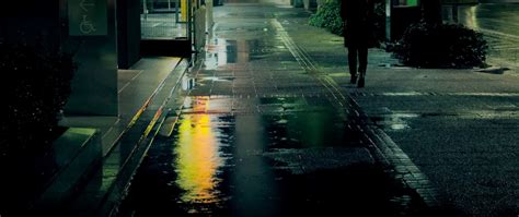 伤感雨天雨中撑伞的女孩孤独悲伤视频_视频素材下载_编号:24381149_光厂(VJ师网) www.vjshi.com