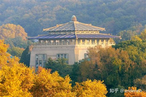 武汉高校十大最美图书馆，其中有你的学校吗？