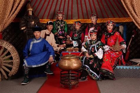 蒙古族刺绣非遗传承人——萨义玛-草原元素---蒙古元素 Mongolia Elements