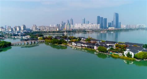 江苏最富裕三个县级市,环境不错,经济实力堪比地级市!!|昆山|江阴|县级市_新浪新闻