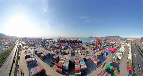 「视频」连云港港首次开通海河联运外贸航线