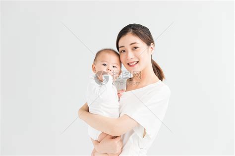 母婴妈妈抱着宝宝高清图片下载-正版图片500962156-摄图网