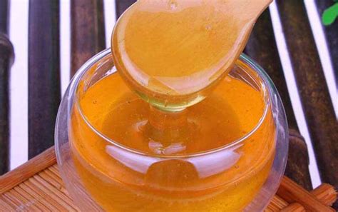 蜂蜜为什么不能开水冲，这样才是正确饮用蜂蜜水方式__凤凰网