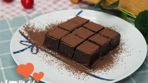 【自制黑巧克力的做法步骤图，怎么做好吃】香雪小厨_下厨房