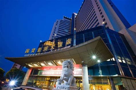 龙湖华东首个收并购改造商场亮相 上海华泾天街正式开业-消费日报网