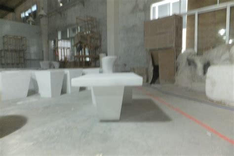 玻璃钢半圆造型休闲座椅 - 惠州市千祺家居有限公司