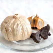 [黑蒜]黑蒜的功效与作用-黑蒜怎么吃-黑蒜一天吃多少合适_中国美容美体网