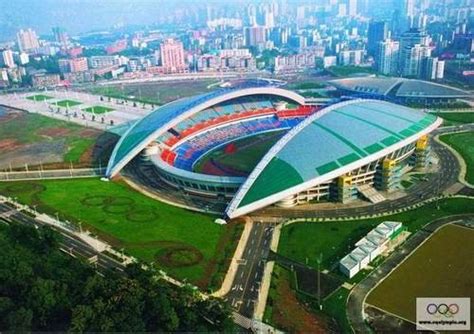 重庆奥体中心体育场顶棚维修改造项目主体完工__财经头条