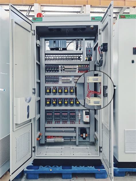 某型号PLC控制柜电气系统原理CAD平面示意图纸_电气施工工艺_土木在线
