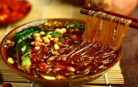 24串烧烤+蒜蓉肉沫茄子丨重庆本地人吃的烧烤