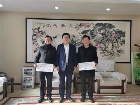 汉中经开区表彰两位获评市级称号专家 - 开发区 - 陕西网