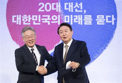 韩媒：韩国大选有“三大魔咒” 一个已应验_手机新浪网