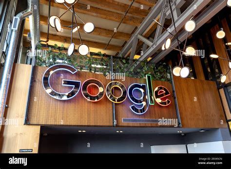 New Google Offices In Canada Will Hire 3,500 Employees In Toronto ...