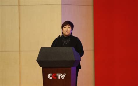中央电视台 杨芳：明白我是谁 知道为了谁--传媒--人民网