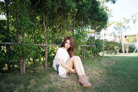 明星美女 - 台湾美女模特承容室外自拍写真