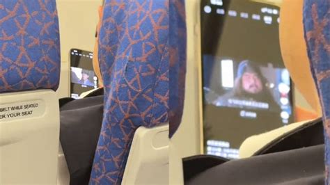 南航新疆引进的首台残障旅客登机车正式投入使用_航空信息_民用航空_通用航空_公务航空