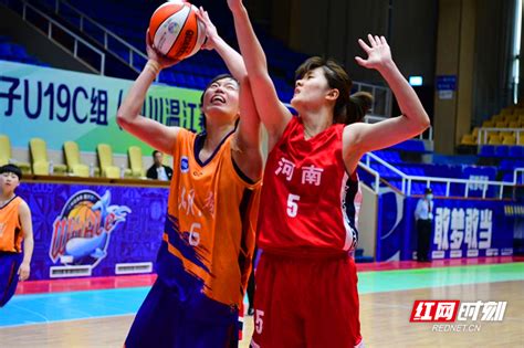 我们出线啦！湖南U19女篮历史性晋级全运会决赛圈_湖南时刻_体育频道