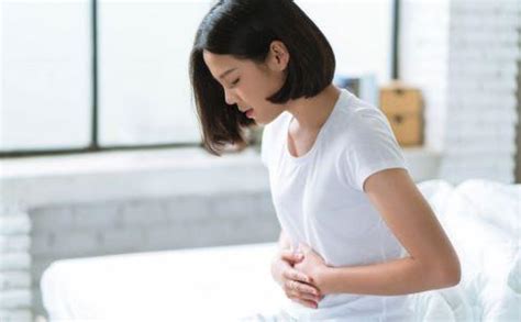 女人腹部疼痛是什么原因 帮你快速判断病因_伊秀健康|yxlady.com