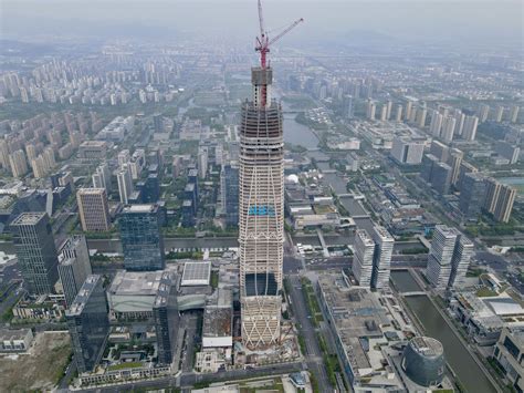 “浙江第一高度”初见雏形！宁波中心大厦375.85米核心筒结构封顶