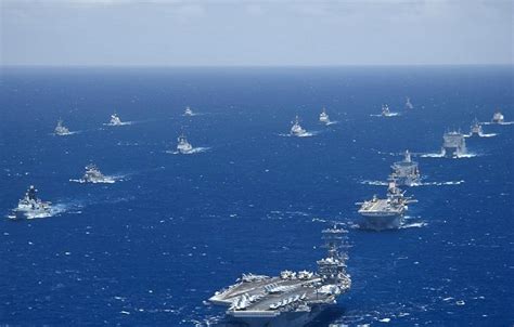 海军36艘新舰集体亮相，6艘055形成战斗力，三大舰队实力有何变化 - 知乎