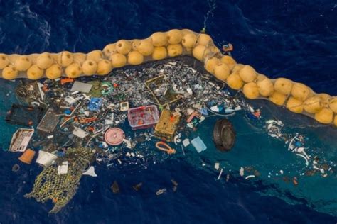 为了清除大太平洋垃圾带,荷兰"海洋清道夫"下水