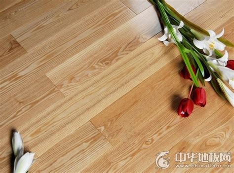 木地板用浅色的还是深色的好？资深设计师为你解答-上海装潢网