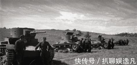 苏联红军出兵东北打日本珍贵老照片，东北人民夹道欢迎