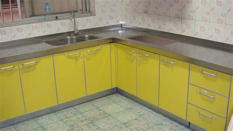 现代厨房不锈钢台面整体橱柜效果图_土巴兔装修效果图