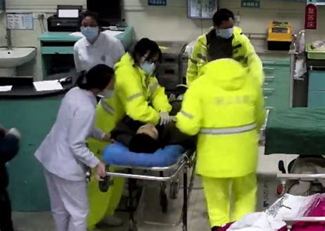 温州15名急救人员获“生命之星”勋章 两市民获“第一目击者”表彰-新闻中心-温州网