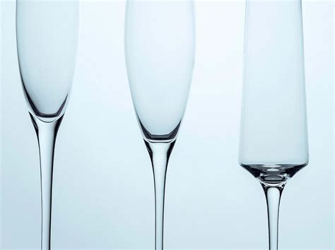 厂家直销70ml塑料透明香槟杯 食品级高脚杯 餐厅吧台通用防摔酒杯-阿里巴巴