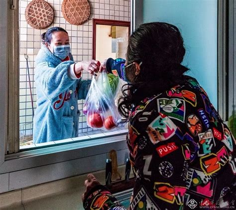 “疫”线报道 | 重庆市摄协：疫情下的宅家日常--中国摄影家协会网