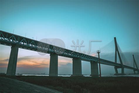连接南通和张家港两地的跨江大桥已正式命名啦！你好！沪苏通长江公铁大桥_张家港新闻_张家港房产网