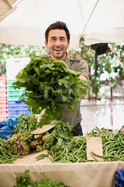 卖蔬菜的人高清图片下载-正版图片501515302-摄图网