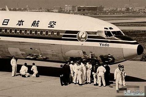 日本向赤军劫机者服软：1977年9月28日日航472号被劫持|日本政府|日本|劫机者_新浪新闻