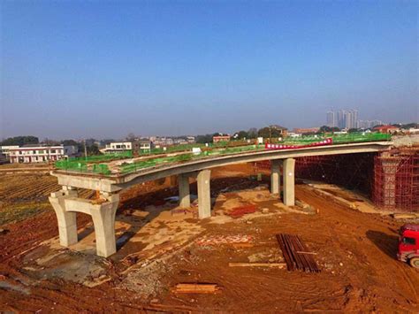 最新进展!杨梅洲大桥主线“第一跨”顺利浇筑完成 - 项目进展 - 城发专题 - 华声在线专题