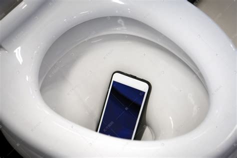手机掉水里怎么处理-最新手机掉水里怎么处理整理解答-全查网