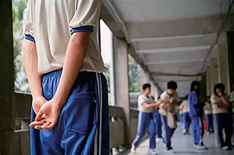校园霸凌事件频发，如何保护在校孩子？