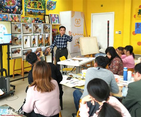 创意美术班教学瞬间-教师团队-zhishangmeishu的站点
