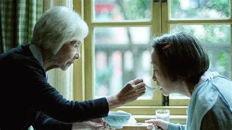 亲情电影《妈妈！》，年迈母亲照顾阿尔茨海默症女儿_腾讯视频