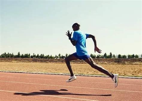 跑步｜10公里跑最好成绩训练法 - 野途网