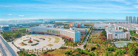 武汉商学院 - 湖北省人民政府门户网站