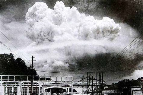 广岛长崎原子弹爆炸后悲惨的景象，希望日本能牢记这个教训_手机凤凰网