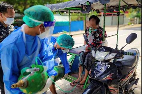 中国抗疫医疗专家组抵达缅甸 出征仪式在昆明举行_手机新浪网