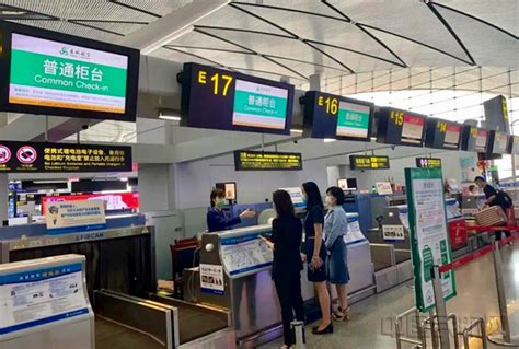 东航上海浦东机场高端值机区凸显尊贵|值机|东航|旅客_新浪新闻