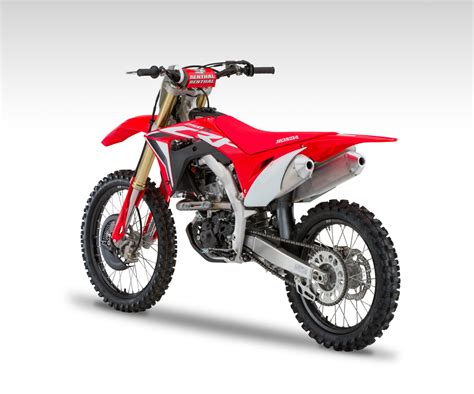 Yamaha YZ250 - Features and Technical Specifications